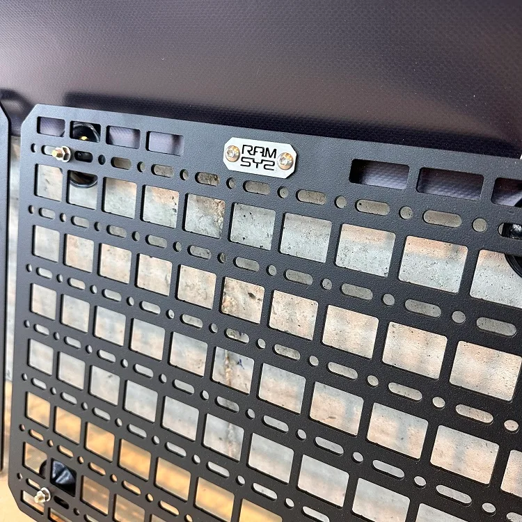 Panel Molle RAMSYS 460x370mm (Alto x ancho) con ventosas - Imagen 3